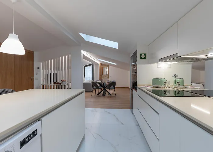 Direita House 131 Braga